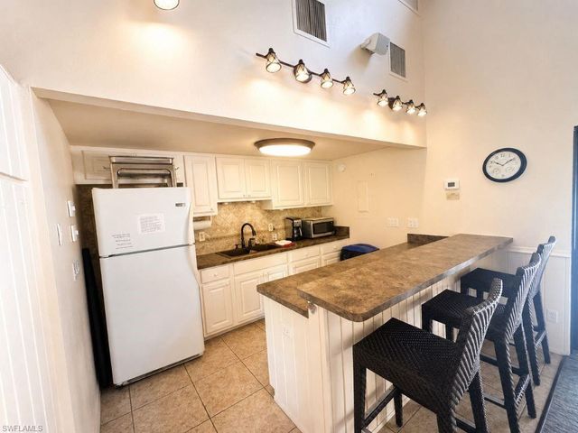 27810 Hacienda East BLVD 205B, Bonita Springs, FL 34135
