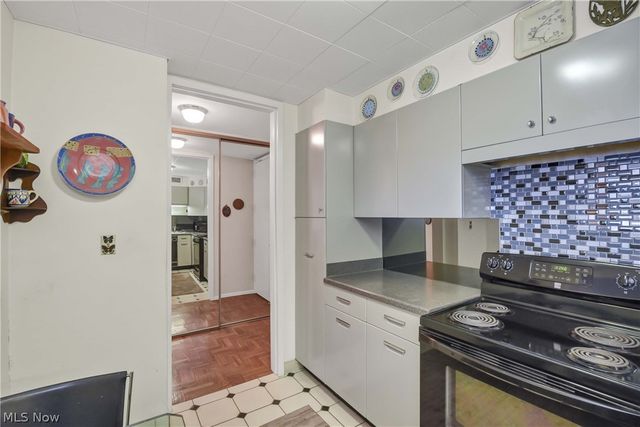 12700 Lake Avenue 2808, Lakewood, OH 44107