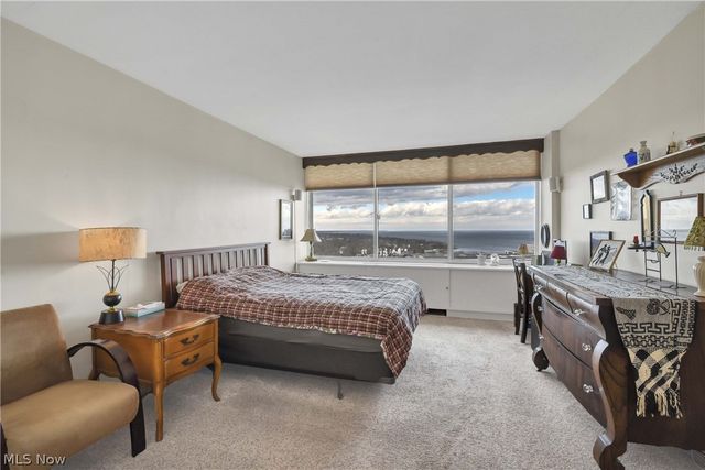 12700 Lake Avenue 2808, Lakewood, OH 44107