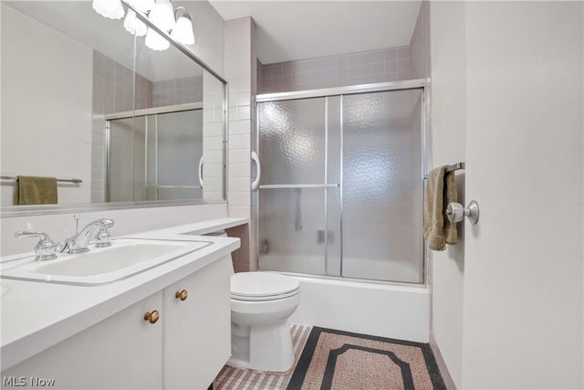 12700 Lake Avenue 2808, Lakewood, OH 44107