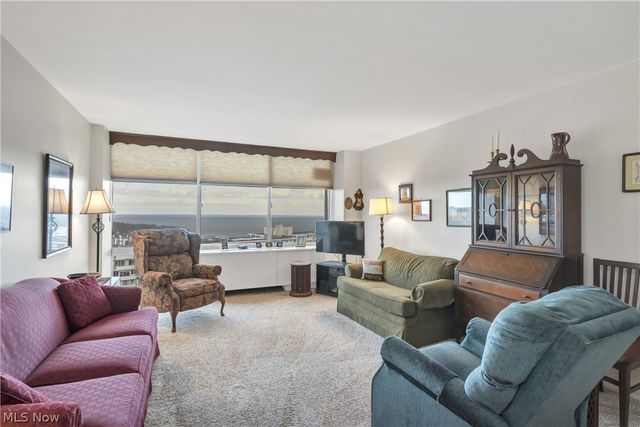 12700 Lake Avenue 2808, Lakewood, OH 44107