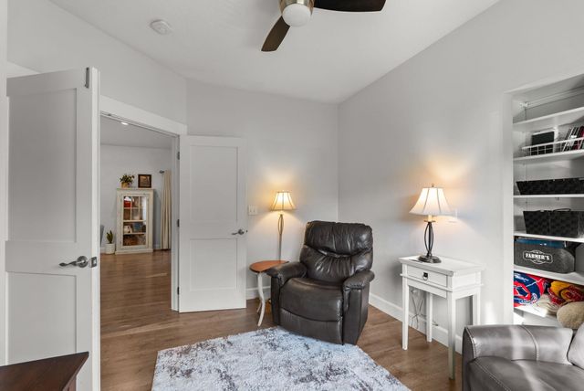 14527 E 10th Ave, Spokane Valley, WA 99037