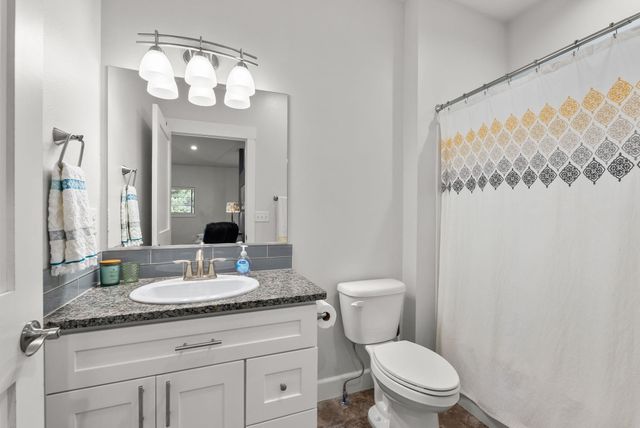 14527 E 10th Ave, Spokane Valley, WA 99037