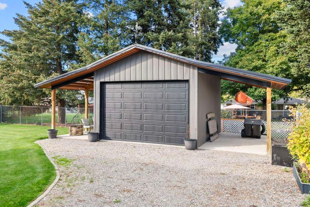 14527 E 10th Ave, Spokane Valley, WA 99037