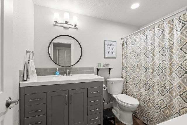 14527 E 10th Ave, Spokane Valley, WA 99037