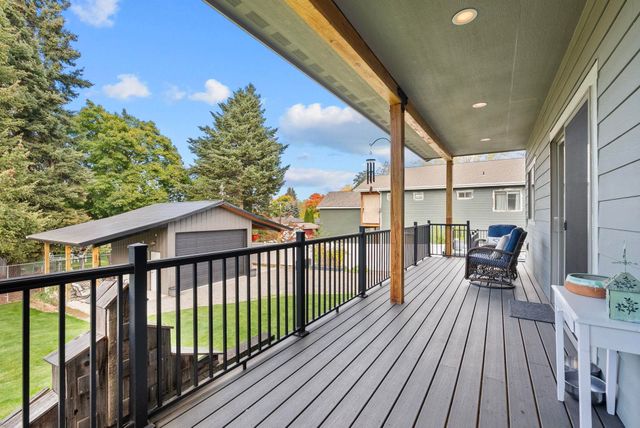 14527 E 10th Ave, Spokane Valley, WA 99037