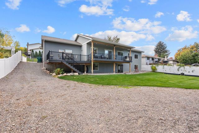 14527 E 10th Ave, Spokane Valley, WA 99037
