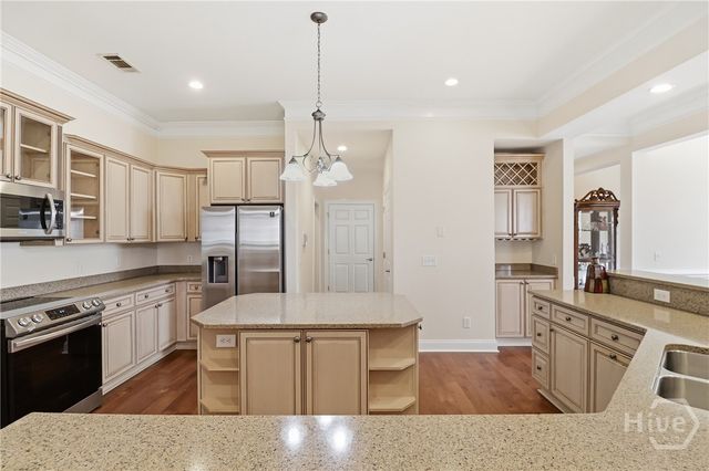 1701 River Oaks Drive, Richmond Hill, GA 31324