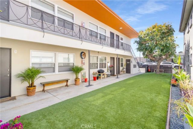 5711 E 2nd, Long Beach, CA 90803