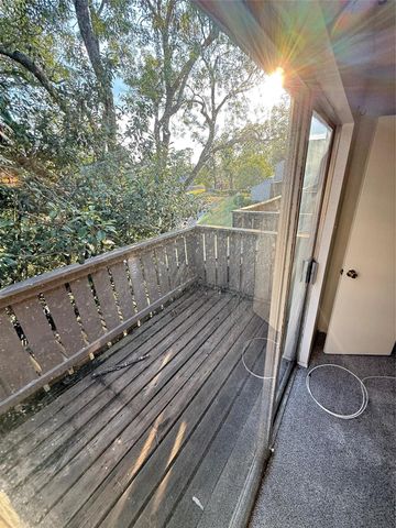 5005 Georgi Lane 215, Houston, TX 77092