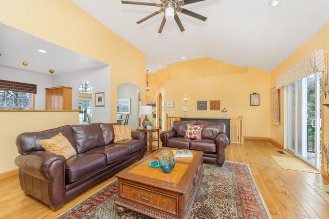 26340 Trestle Creek Ave. Avenue, Mattawan, MI 49071