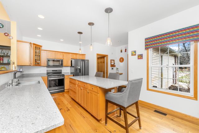 26340 Trestle Creek Ave. Avenue, Mattawan, MI 49071