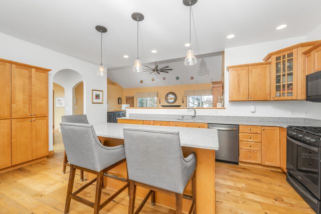 26340 Trestle Creek Ave. Avenue, Mattawan, MI 49071