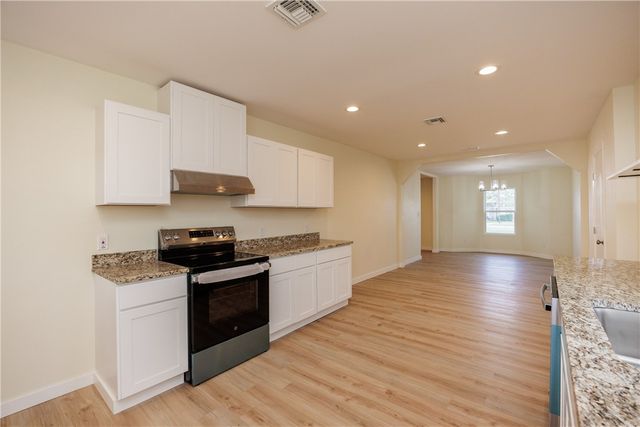 1154 Florida Ave, Corpus Christi, TX 78404