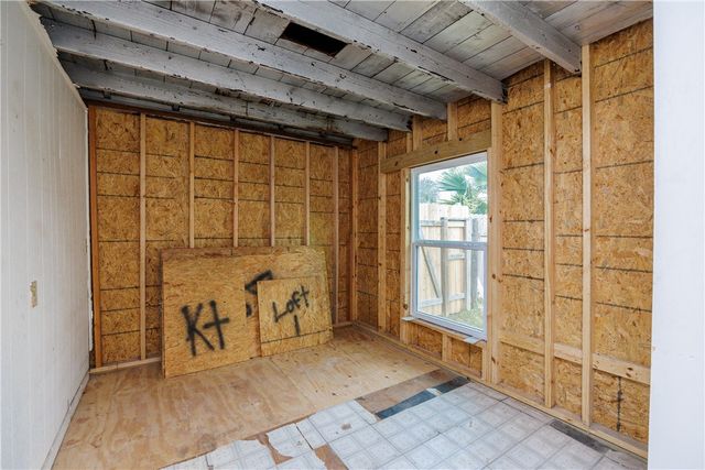 1154 Florida Ave, Corpus Christi, TX 78404