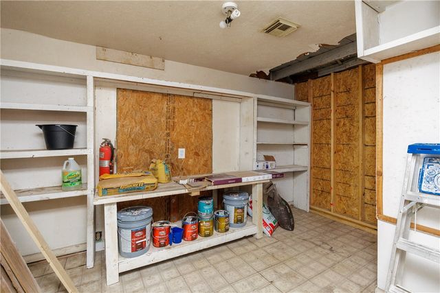 1154 Florida Ave, Corpus Christi, TX 78404