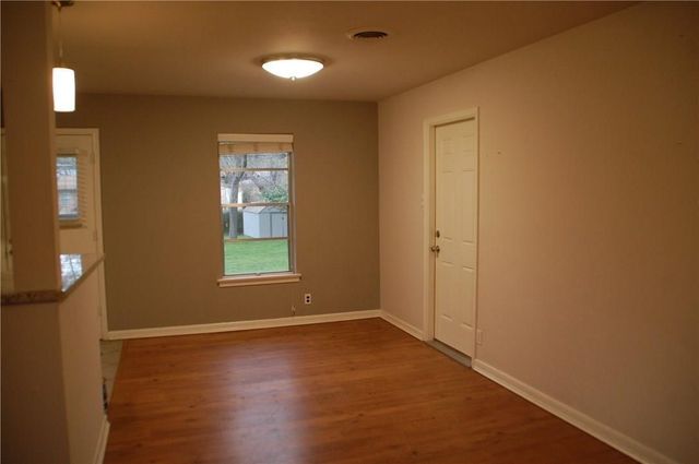 1133 Valley View Drive, Hurst, TX 76053