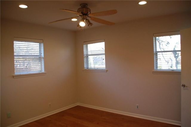1133 Valley View Drive, Hurst, TX 76053
