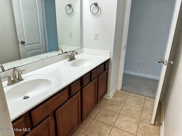 207 Riverstone Court, Jacksonville, NC 28546