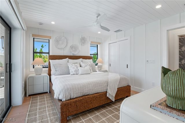 24 Beach Homes, Captiva, FL 33924