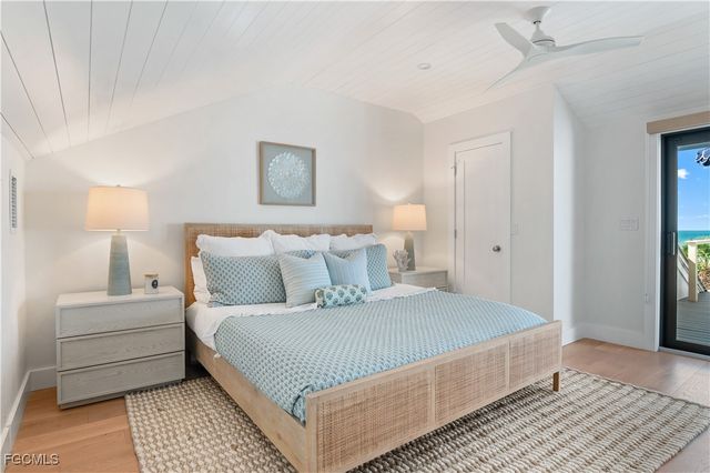 24 Beach Homes, Captiva, FL 33924