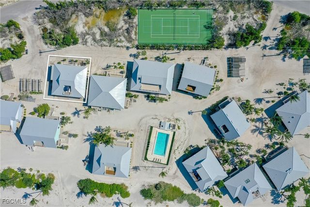 24 Beach Homes, Captiva, FL 33924