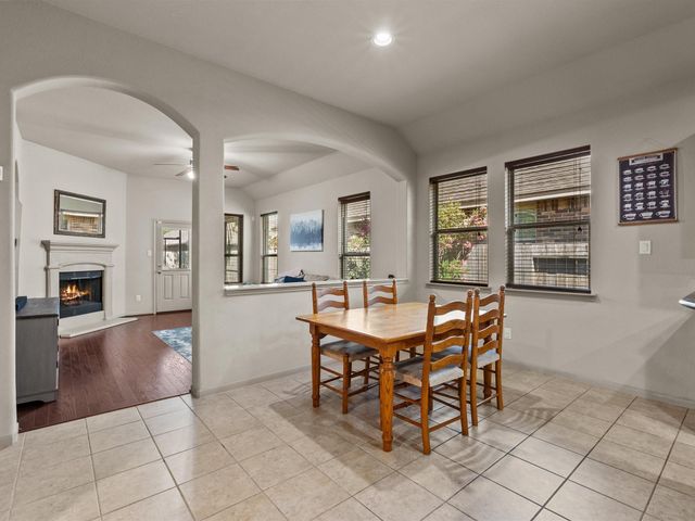 605 Pedernales Street, Webster, TX 77598