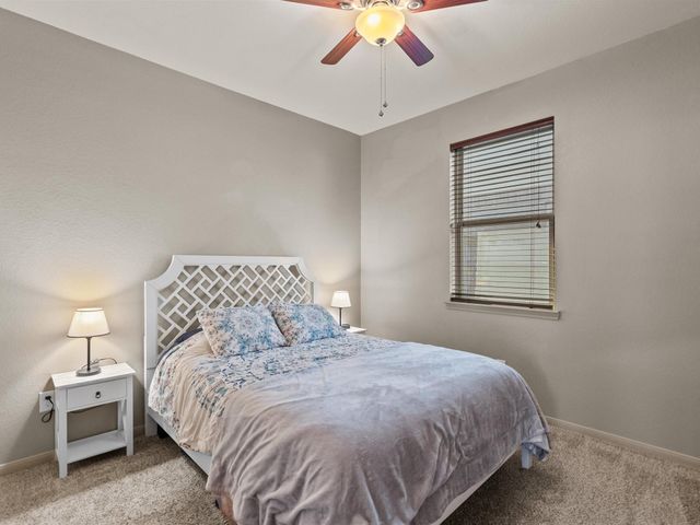 605 Pedernales Street, Webster, TX 77598