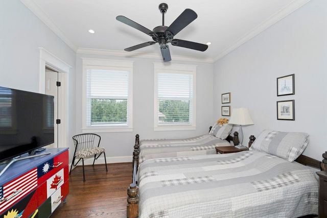 415 W 16th Street B, Houston, TX 77008