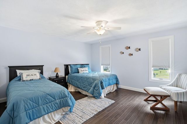 4 Cross Road, Bourne, MA 02532