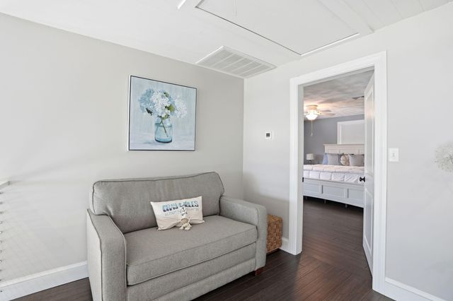 4 Cross Road, Bourne, MA 02532