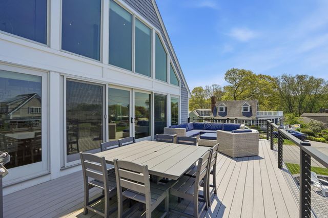 4 Cross Road, Bourne, MA 02532