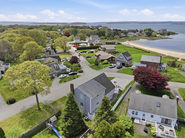 4 Cross Road, Bourne, MA 02532