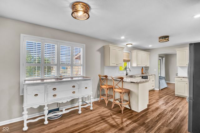 560 Woodridge, North Vernon, IN 47265