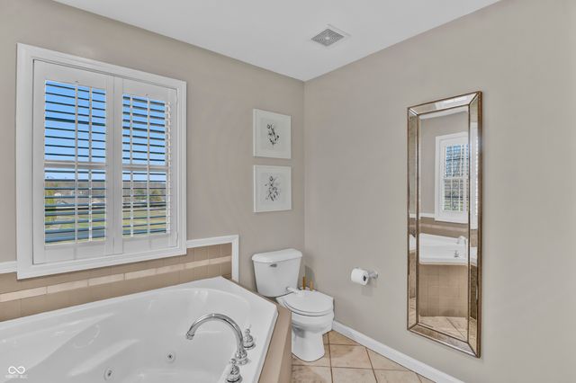 560 Woodridge, North Vernon, IN 47265