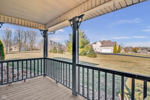560 Woodridge, North Vernon, IN 47265