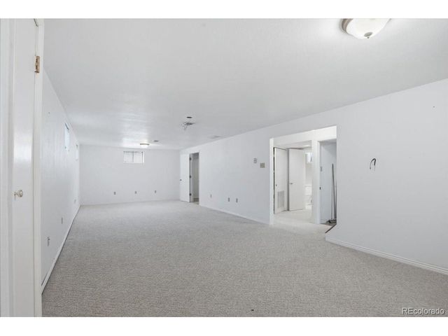 2801 S Mabry Ct, Denver, CO 80236