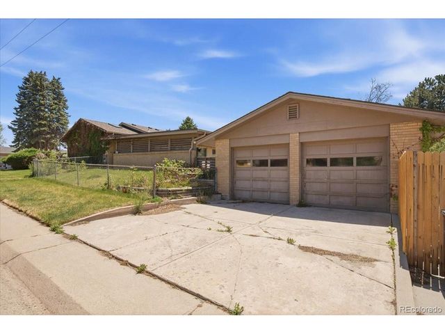 2801 S Mabry Ct, Denver, CO 80236