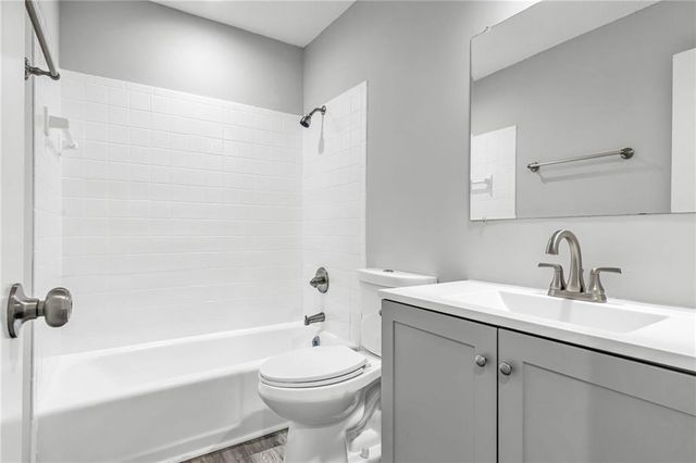 15917 W 152nd Street, Olathe, KS 66062