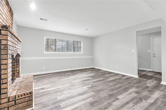 15917 W 152nd Street, Olathe, KS 66062