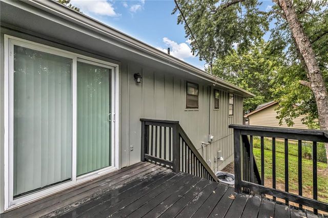 15917 W 152nd Street, Olathe, KS 66062