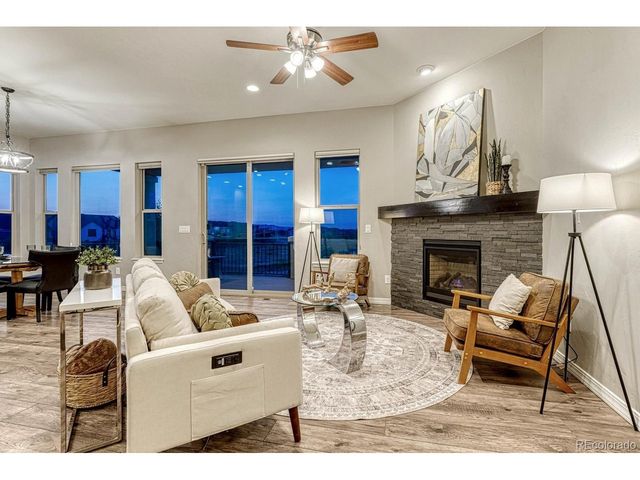2543 Lakes Edge Dr, Monument, CO 80132