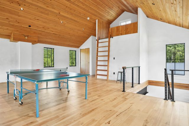 2394 Fletcher Hill Road, Woodstock, VT 05091