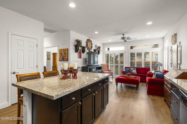 985 Floral Ridge Way, Sparks, NV 89436