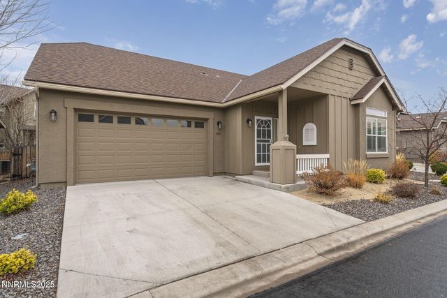 985 Floral Ridge Way, Sparks, NV 89436