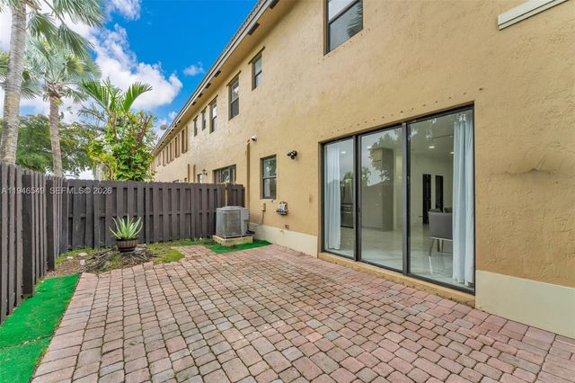 23601 SW 112th Ct, Homestead, FL 33032