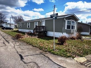 18592 Edwards Road 126, Doylestown, OH 44230