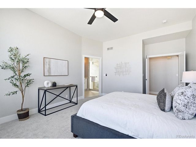 4179 E Phillips Pl, Centennial, CO 80122