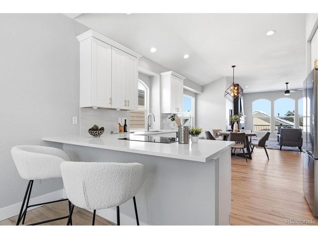 4179 E Phillips Pl, Centennial, CO 80122