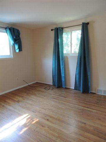 2098 Yorktown Drive, Ann Arbor, MI 48105